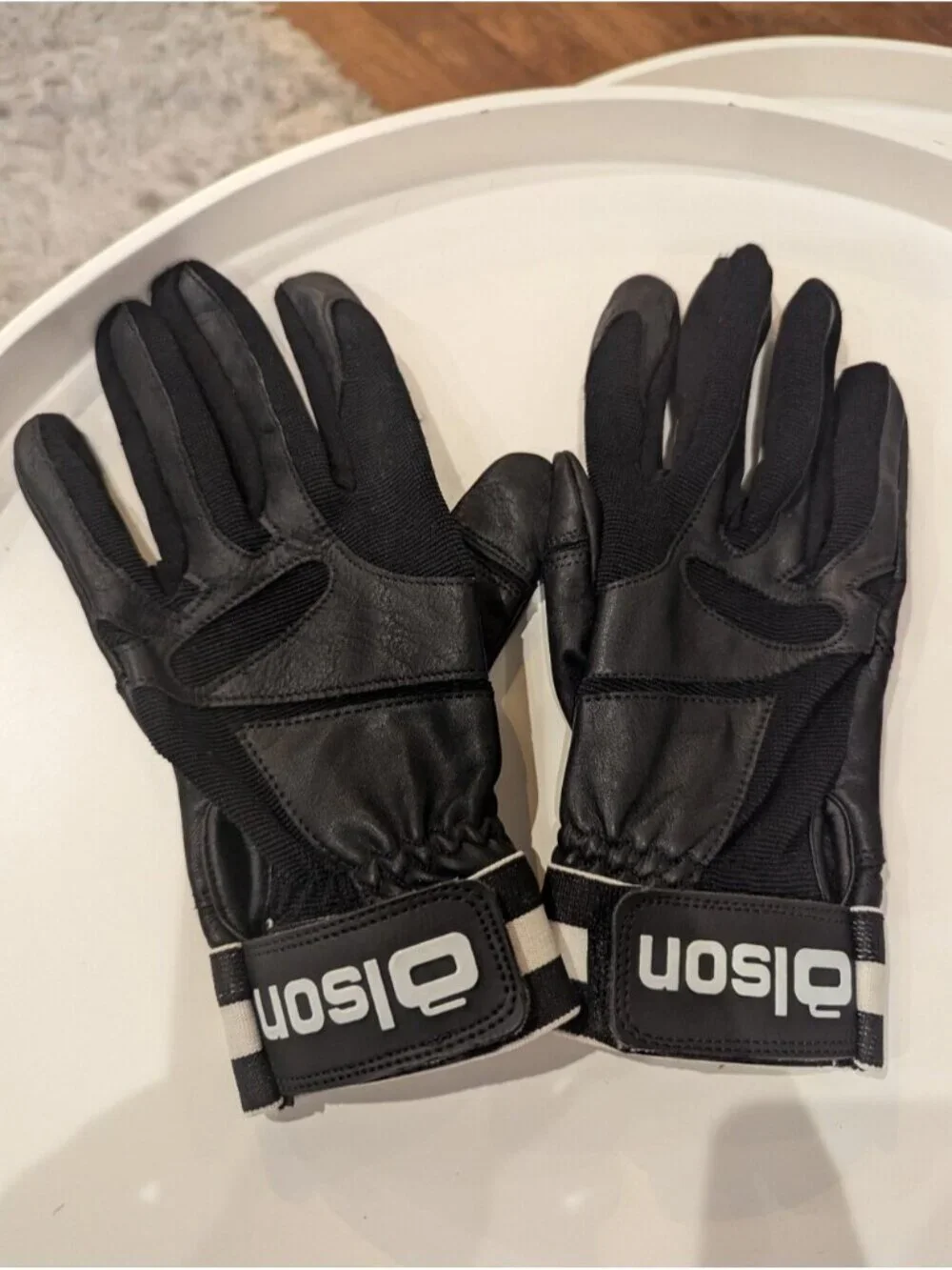 Olson Unisex Ultrafit Glove Curling Gloves Size large New Without Tags